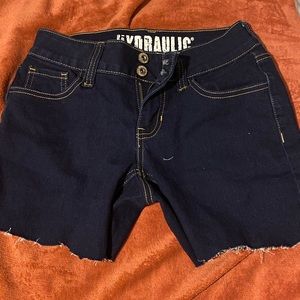 Denim jegging shorts